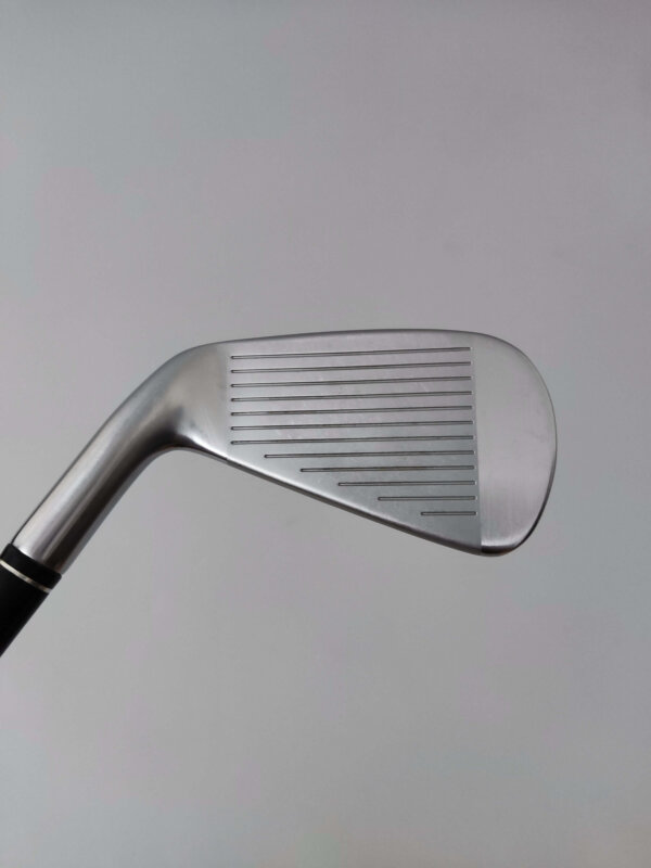 TaylorMade P790 / J2 / X-Stiff - Bild 4
