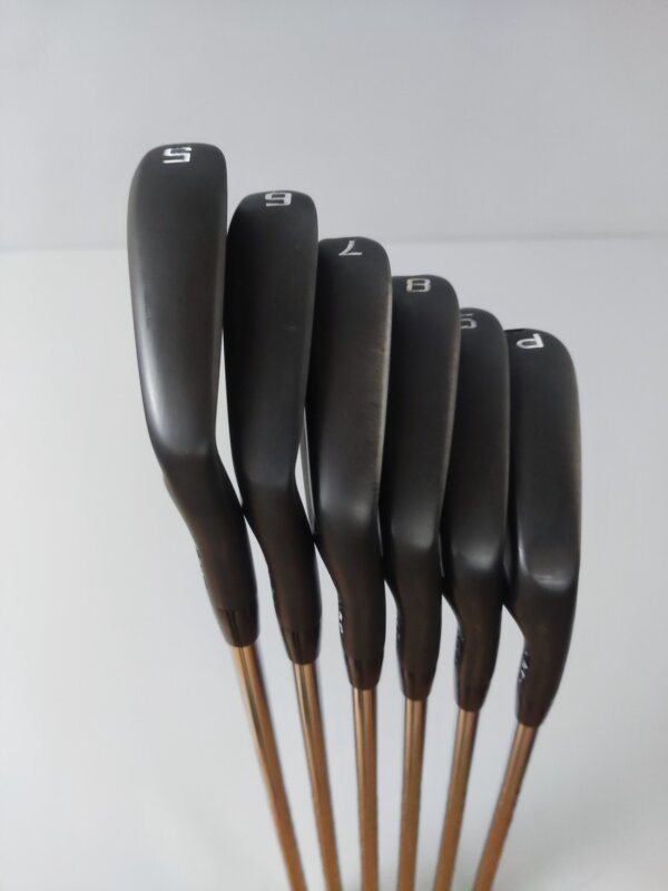 Cobra Forged Tec Black / 5-P / Stiff / Förlängda 0.25 - Bild 6