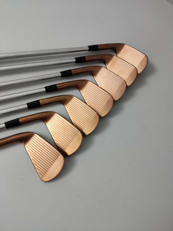 Cobra Rickie Fowler MB / 4-P / Stiff / Förlängda 0.5 - Bild 3