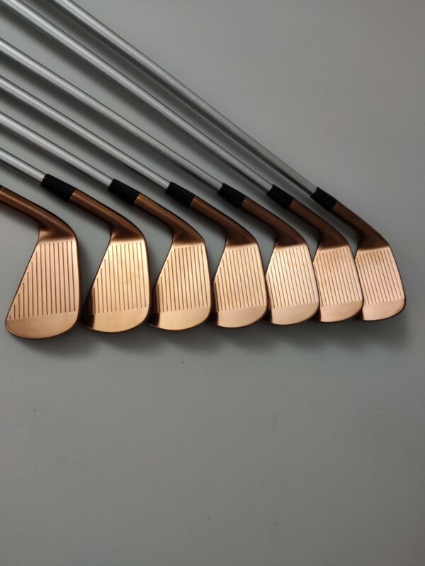 Cobra Rickie Fowler MB / 4-P / Stiff / Förlängda 0.5 - Bild 4