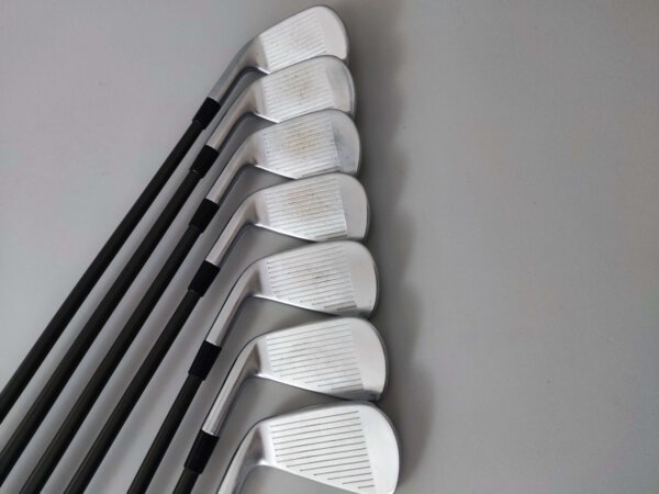 TaylorMade P790 / 4-P / Regular - Bild 4