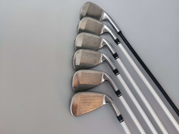Wilson Staff D200  / 7-P+S+Wedge / Dam / Vänster - Bild 4