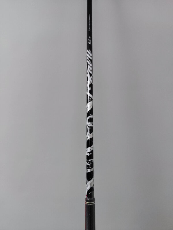 Nytt Mitsubishi Kaili White / Driver / Stiff
