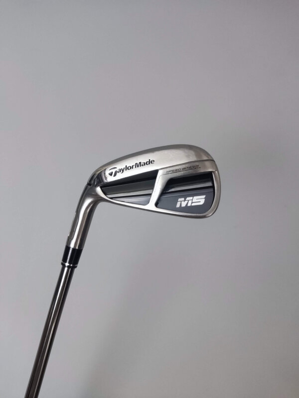 Taylormade M5 / J4 / Regular / Vänster