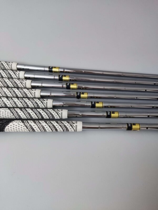 Cobra King Tour Mim / 4-P / X-Stiff - Bild 8