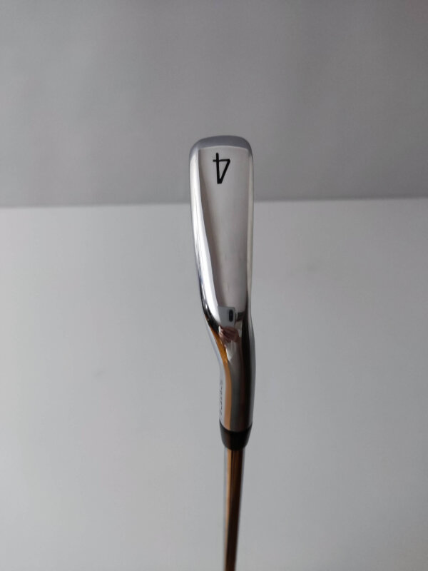 Titleist T200 / J4 / Stiff / Förlängda 0.75 - Bild 3