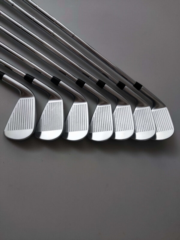 Titleist T100 / 4-P / Stiff - Bild 4