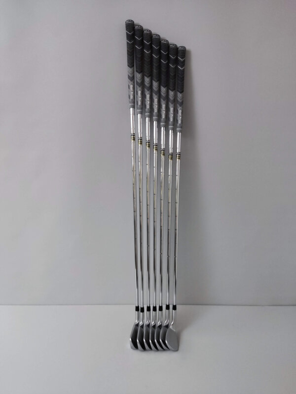 Titleist T100 / 4-P / Stiff - Bild 7