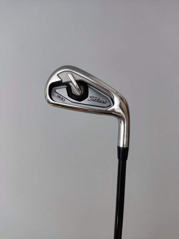 Titleist T300 / 5-P / Regular / Grafit