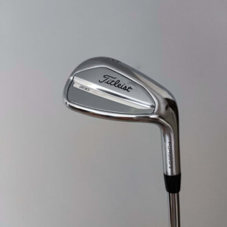 Titleist T200 / 48° / Stiff / Förlängda 0.75