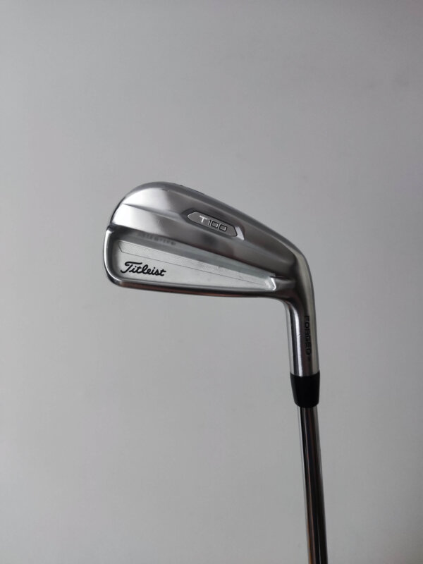 Titleist T100 / 4-P / X-Stiff / Förlängda 0.5