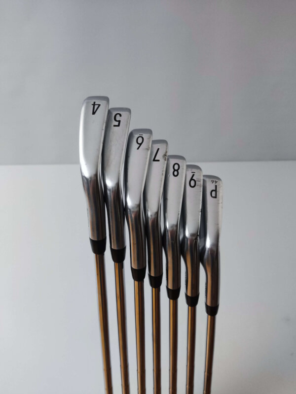Titleist T100 / 4-P / X-Stiff / Förlängda 0.5 - Bild 6