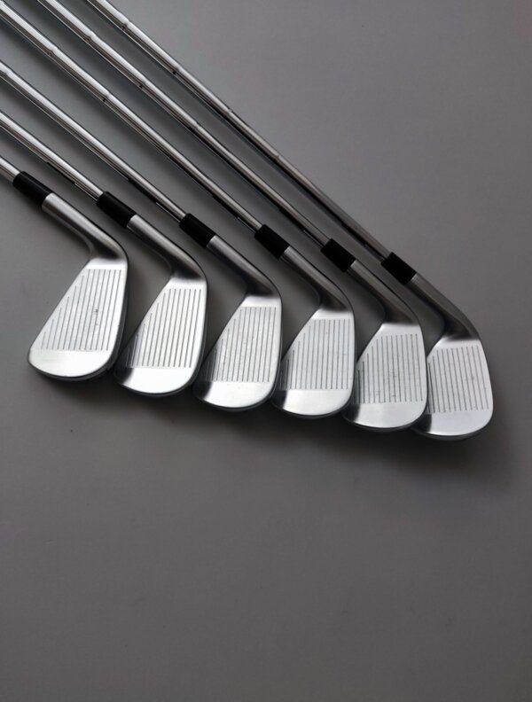 Taylormade P790 / 5-P / X-Stiff - Bild 4