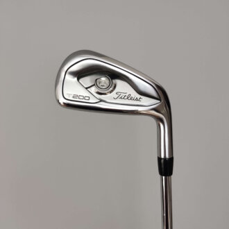 Titleist T200 / 5-P / Stiff