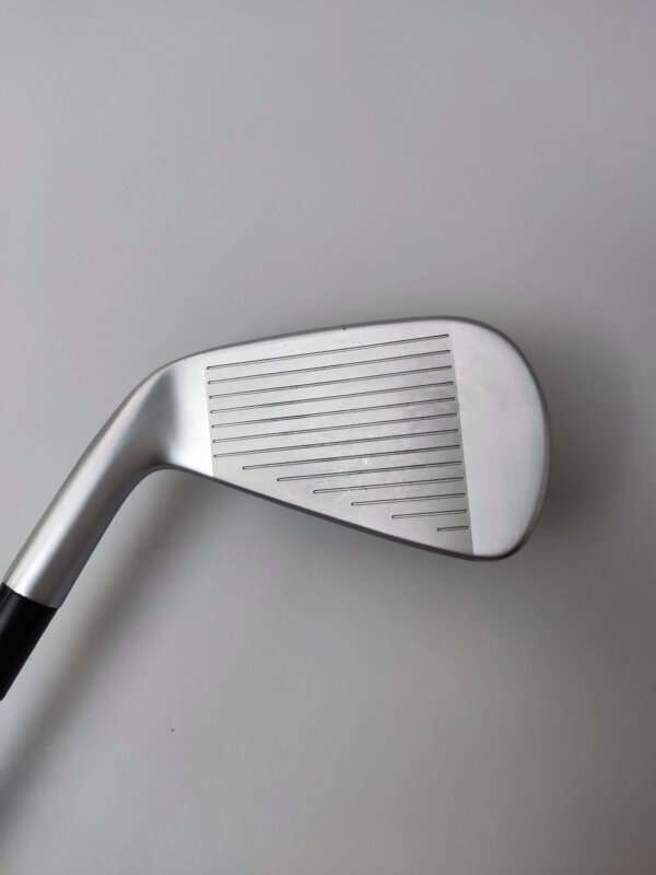 TaylorMade P790 / J2 / X-Stiff - Bild 2