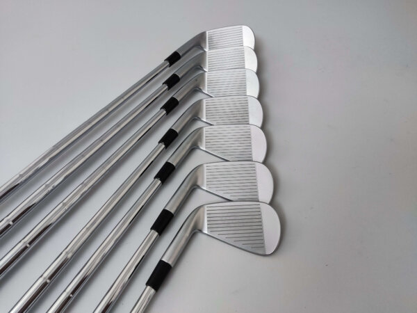 TaylorMade P7MC / 4-P / X-Stiff - Bild 3