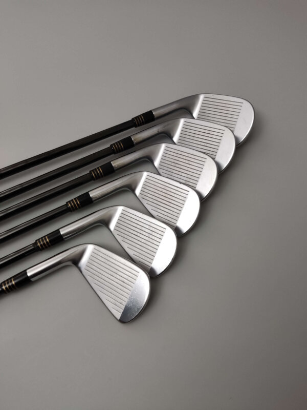 Titleist 620 CB / 5-P / Stiff / Premium Skaft - Bild 4
