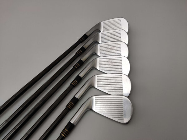 Titleist 620 CB / 5-P / Stiff / Premium Skaft - Bild 3