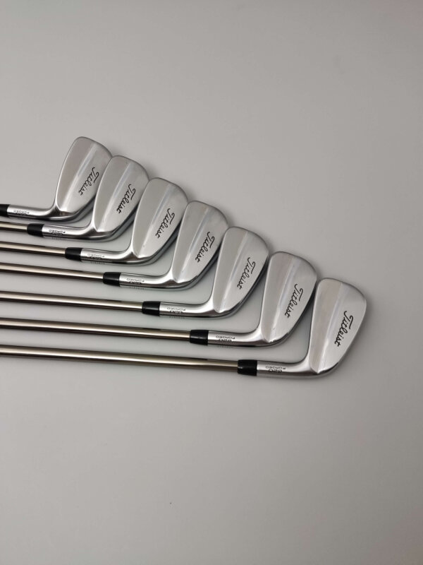 Titleist 620 MB / 4-P / X-Stiff / Grafit - Bild 5