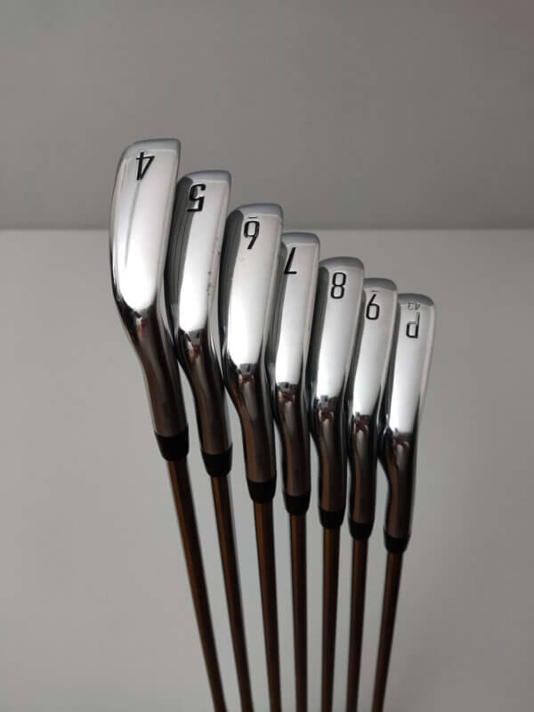 Titleist T200 / 4-P / Regular - Bild 6