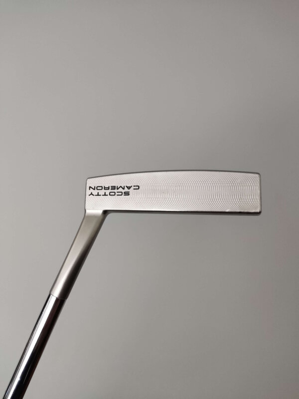 Ny Scotty Cameron Newport Studio Style - Bild 3