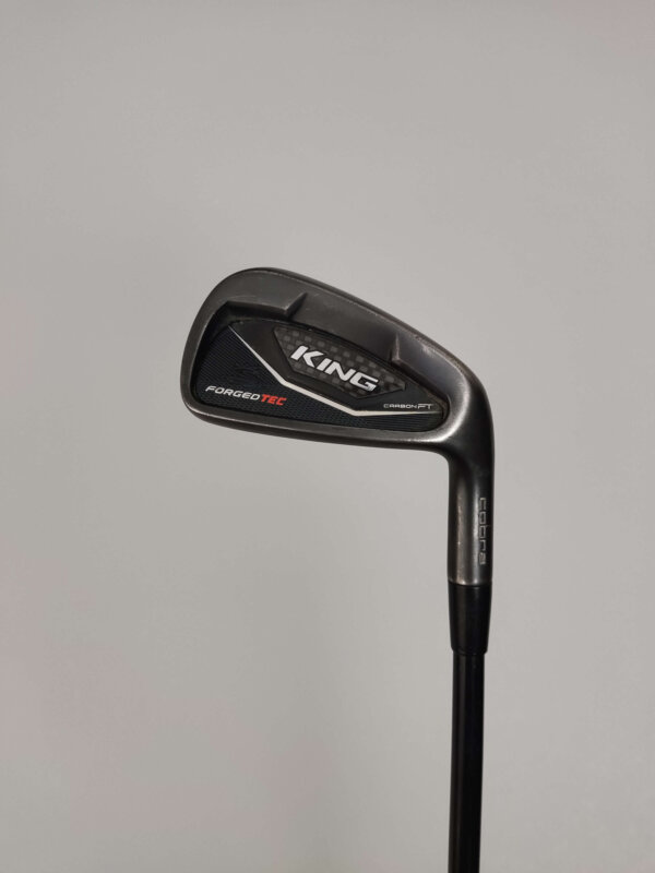 Cobra Forged Tec / 5-P / Stiff / Förlängda 0.5