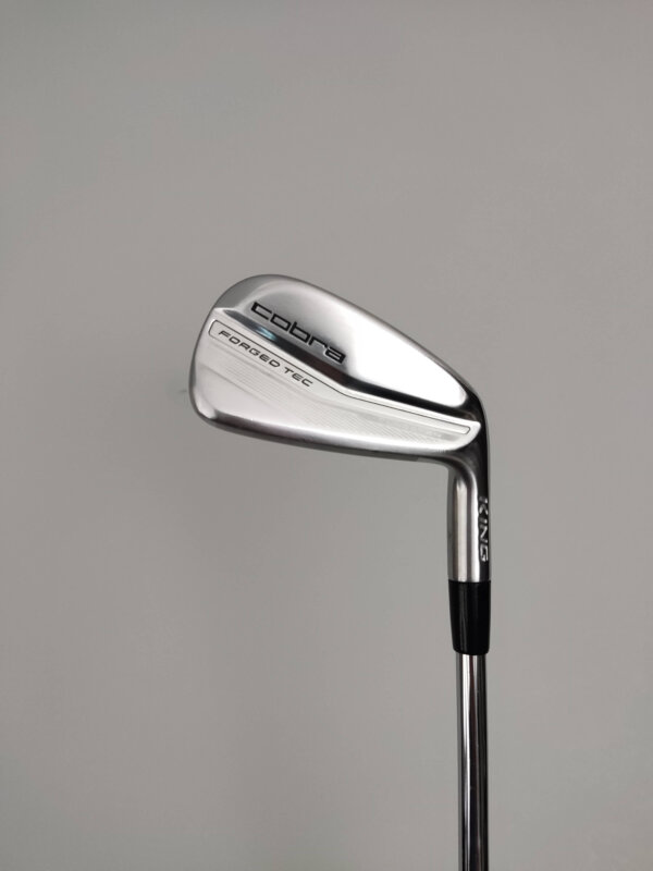 Cobra Forged Tec / 5-P / Stiff / Förlängda 0.25