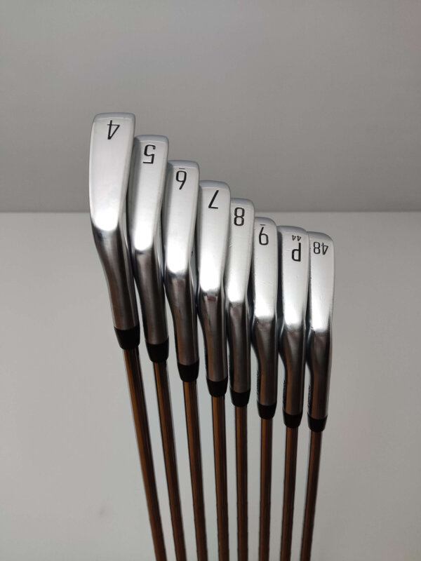 Titleist T150 / 4-P+48 / Stiff - Bild 6
