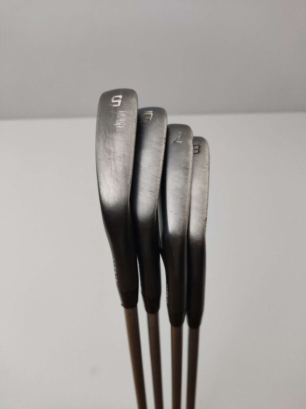 Cobra Forged CB/MB Halv set/ 5-8 / X-Stiff / Förlängda 0.75 - Bild 6