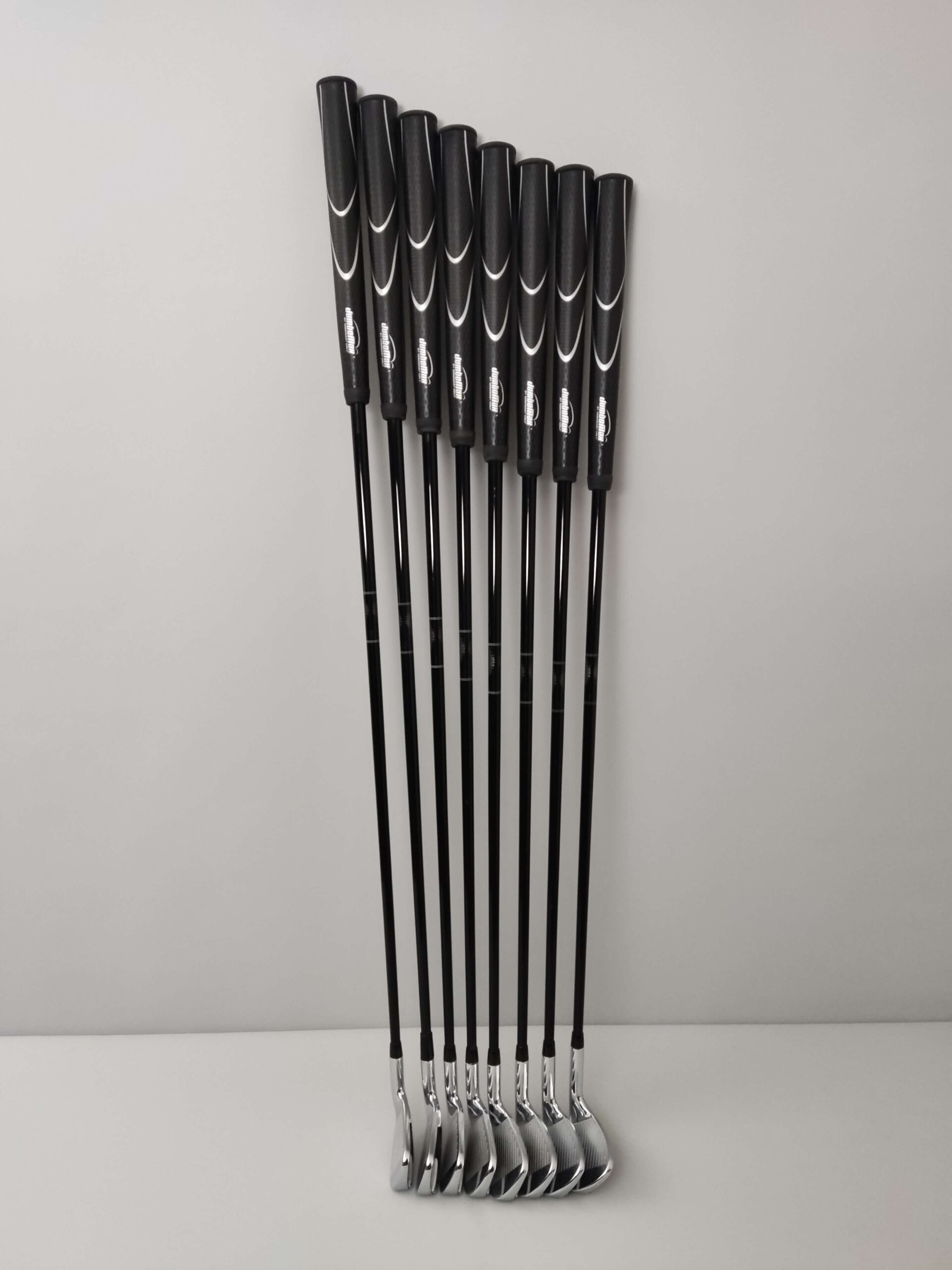 Callaway Rogue ST Pro / 4-A / X-Stiff / Vänster / Premium skaft och grepp - Bild 7