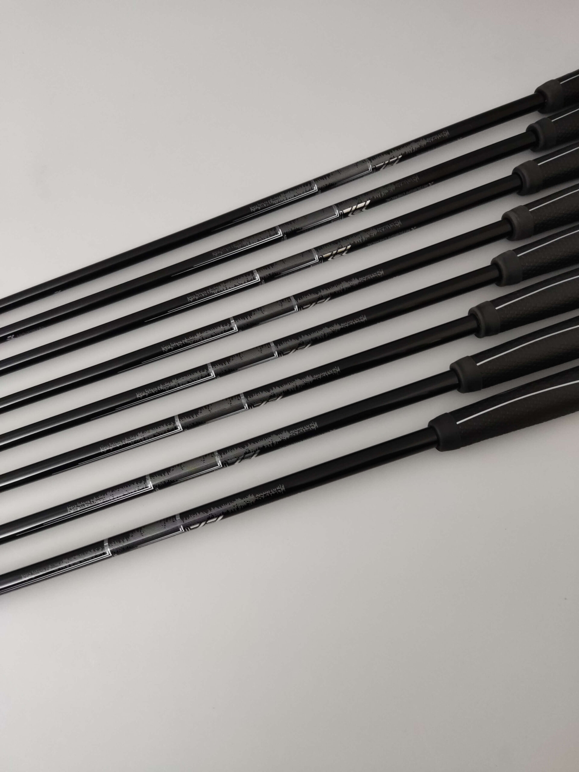 Callaway Rogue ST Pro / 4-A / X-Stiff / Vänster / Premium skaft och grepp - Bild 8