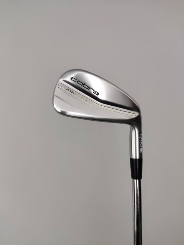 Cobra Forged Tec / 4-P / Stiff / Förlängda 0.75