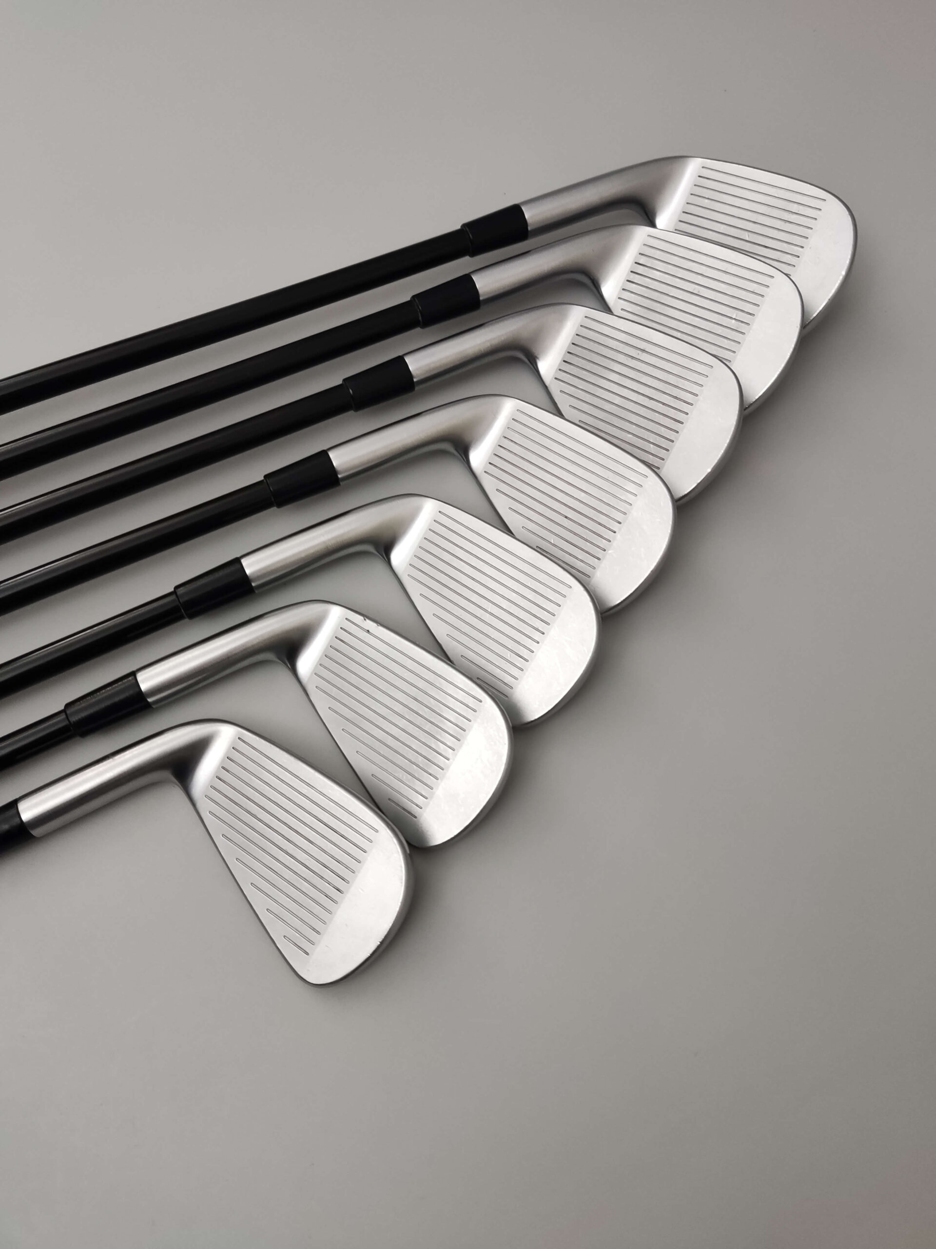 TaylorMade P7MC / 4-P / Stiff / Premium Skaft / Förlängda 0.25 - Bild 4