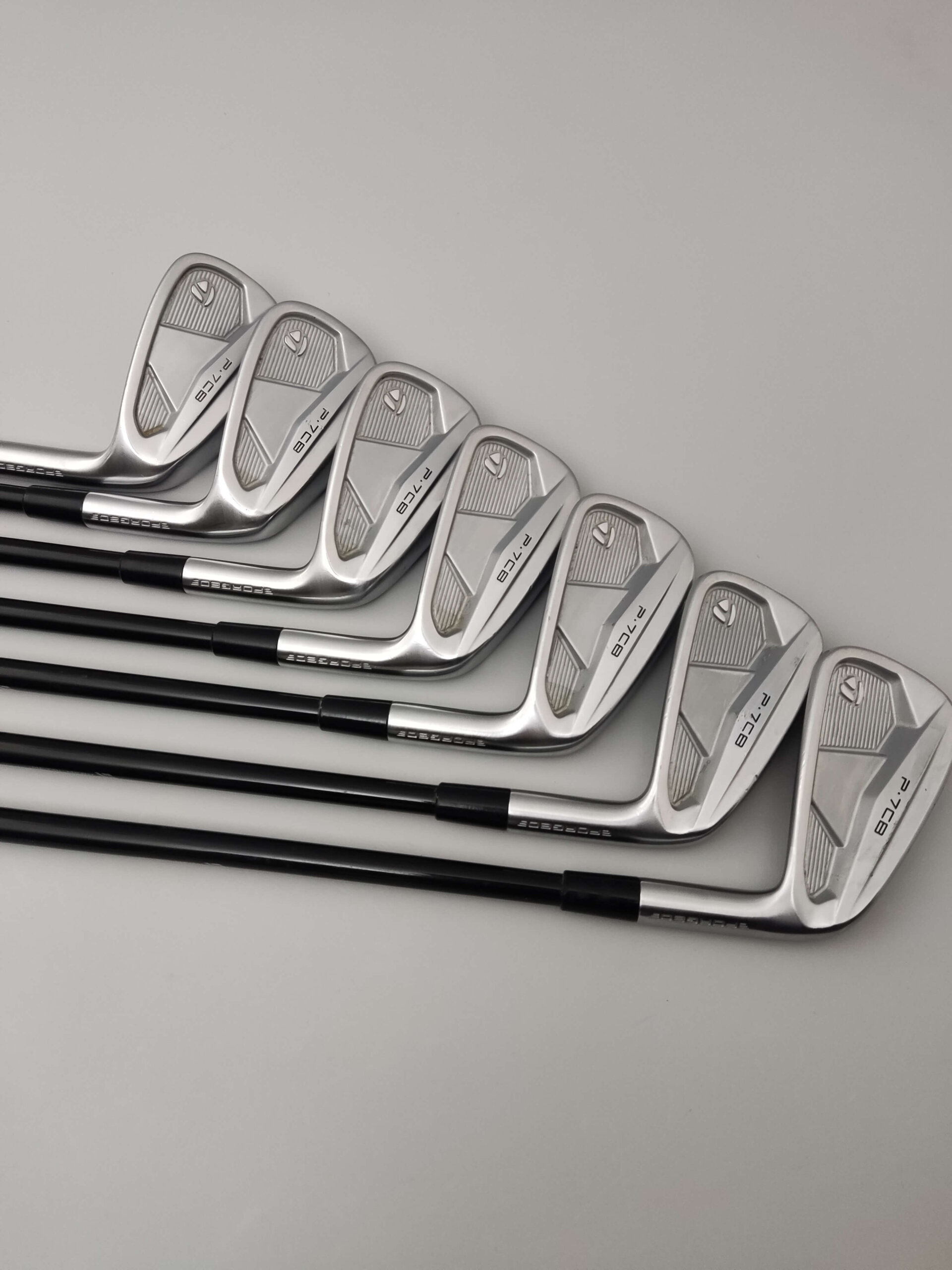 TaylorMade P7MC / 4-P / Stiff / Premium Skaft / Förlängda 0.25 - Bild 6