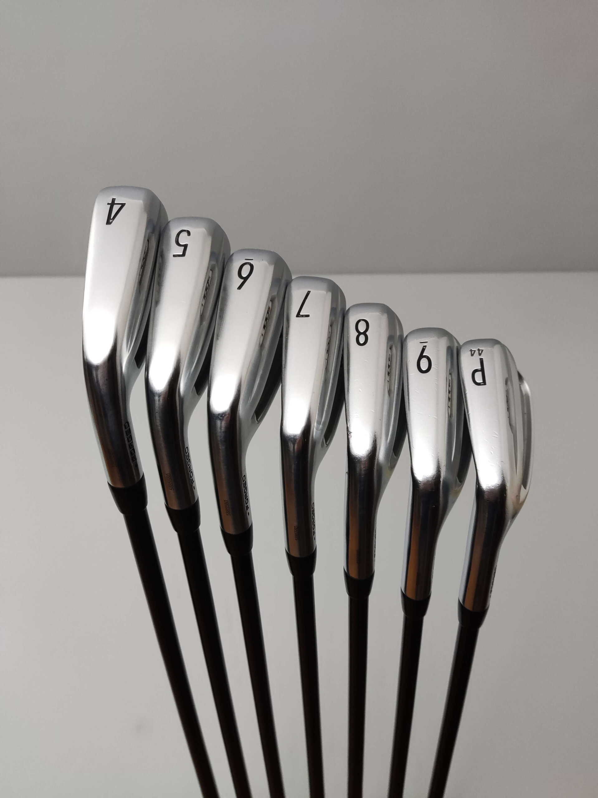 Titleist T100S / 4-P / Stiff / Grafit / Vänster - Bild 6