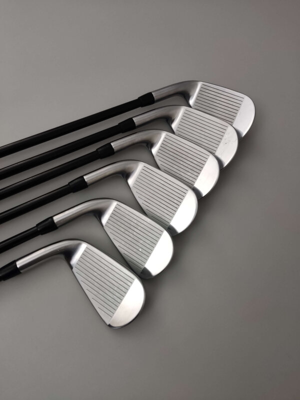 Titleist T350 / 6-P+G / Regular / Grafit - Bild 4